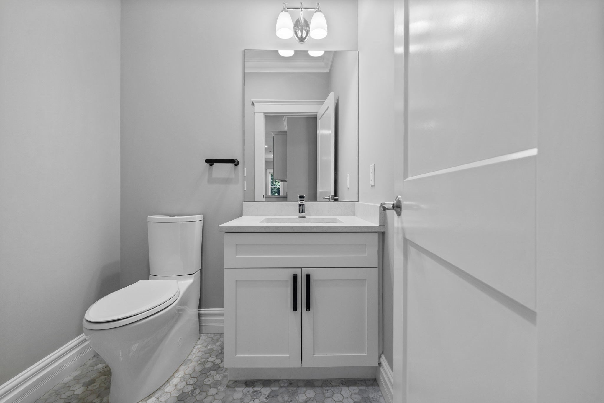 1 Farwell Cir, Newton, MA 02460 - Image 25