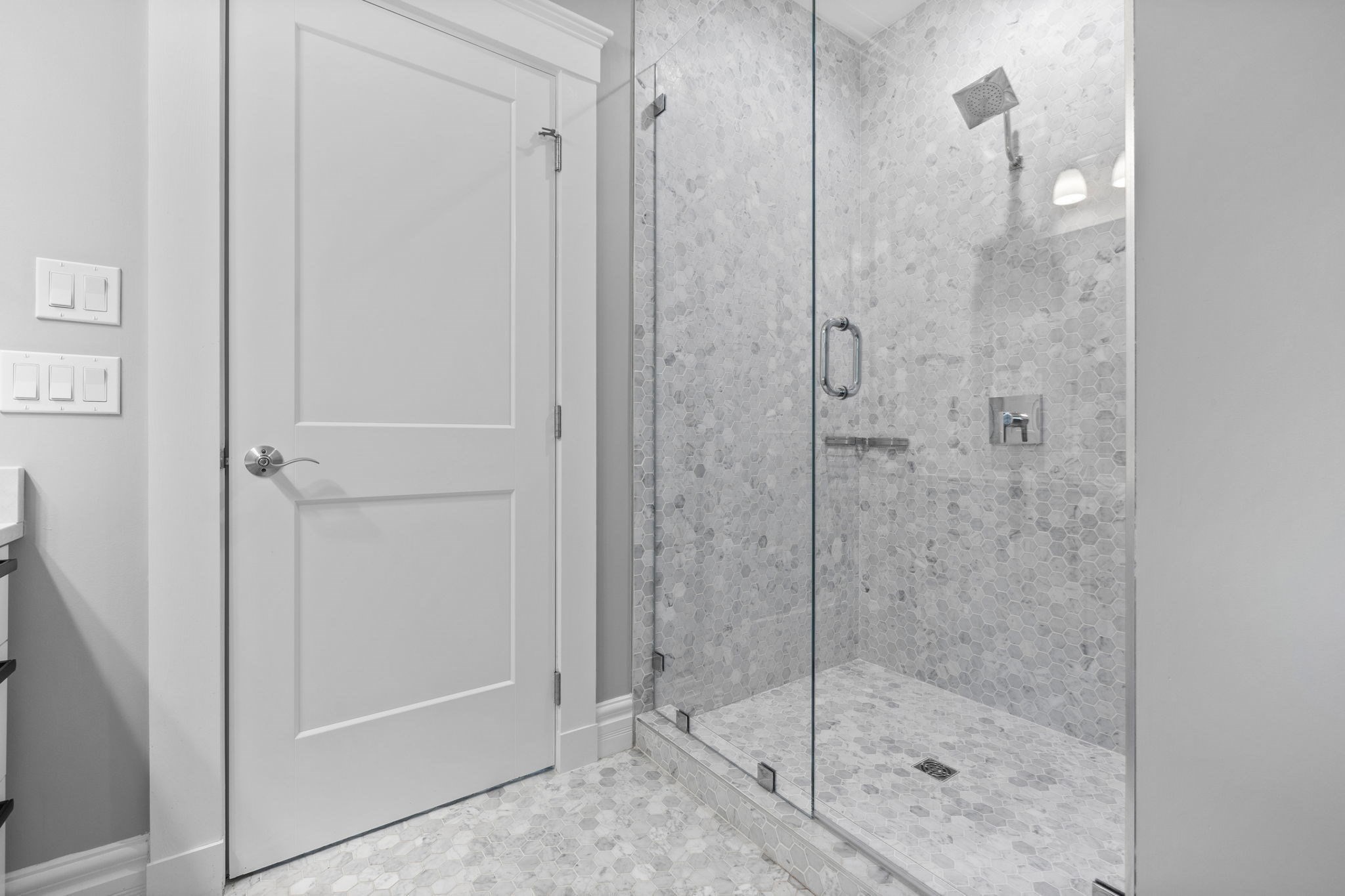 1 Farwell Cir, Newton, MA 02460 - Image 32