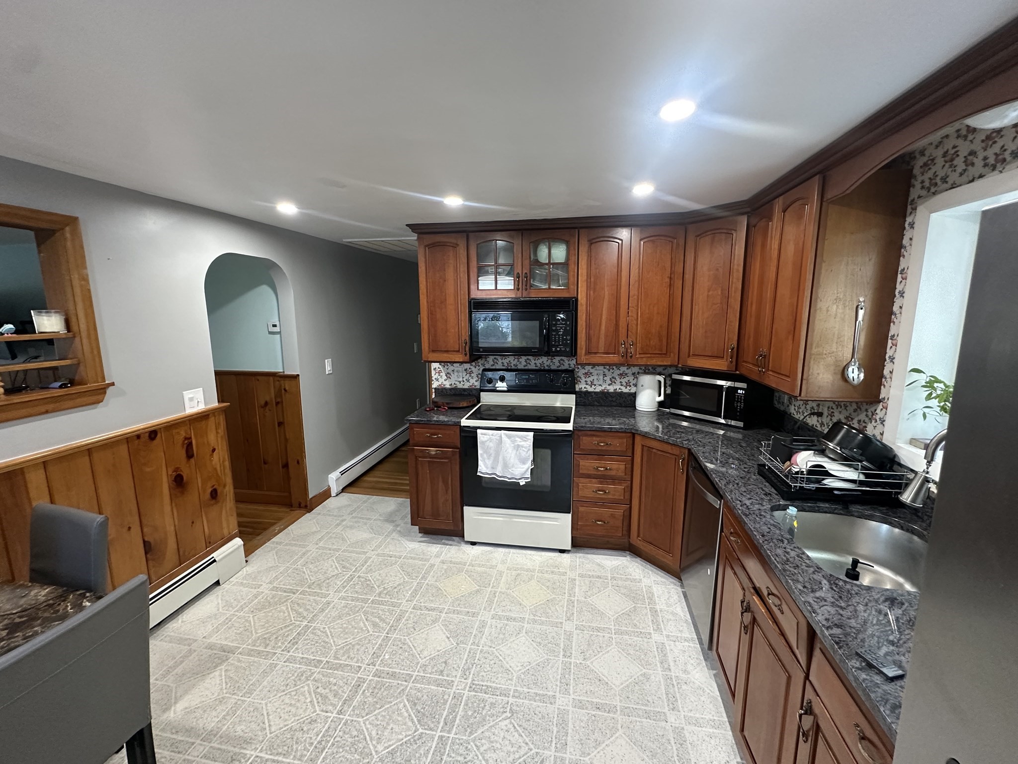 31 Fairchild Ave, Saugus, MA 01906 - Image 25