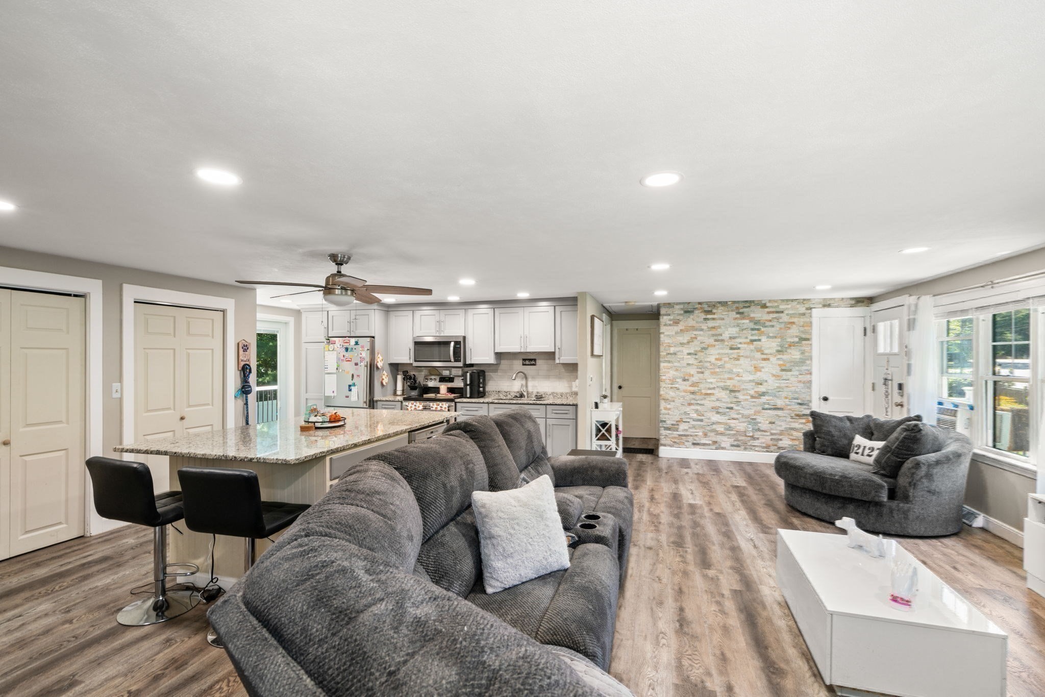 14 Jamieson St, Abington, MA 02351 - Image 17