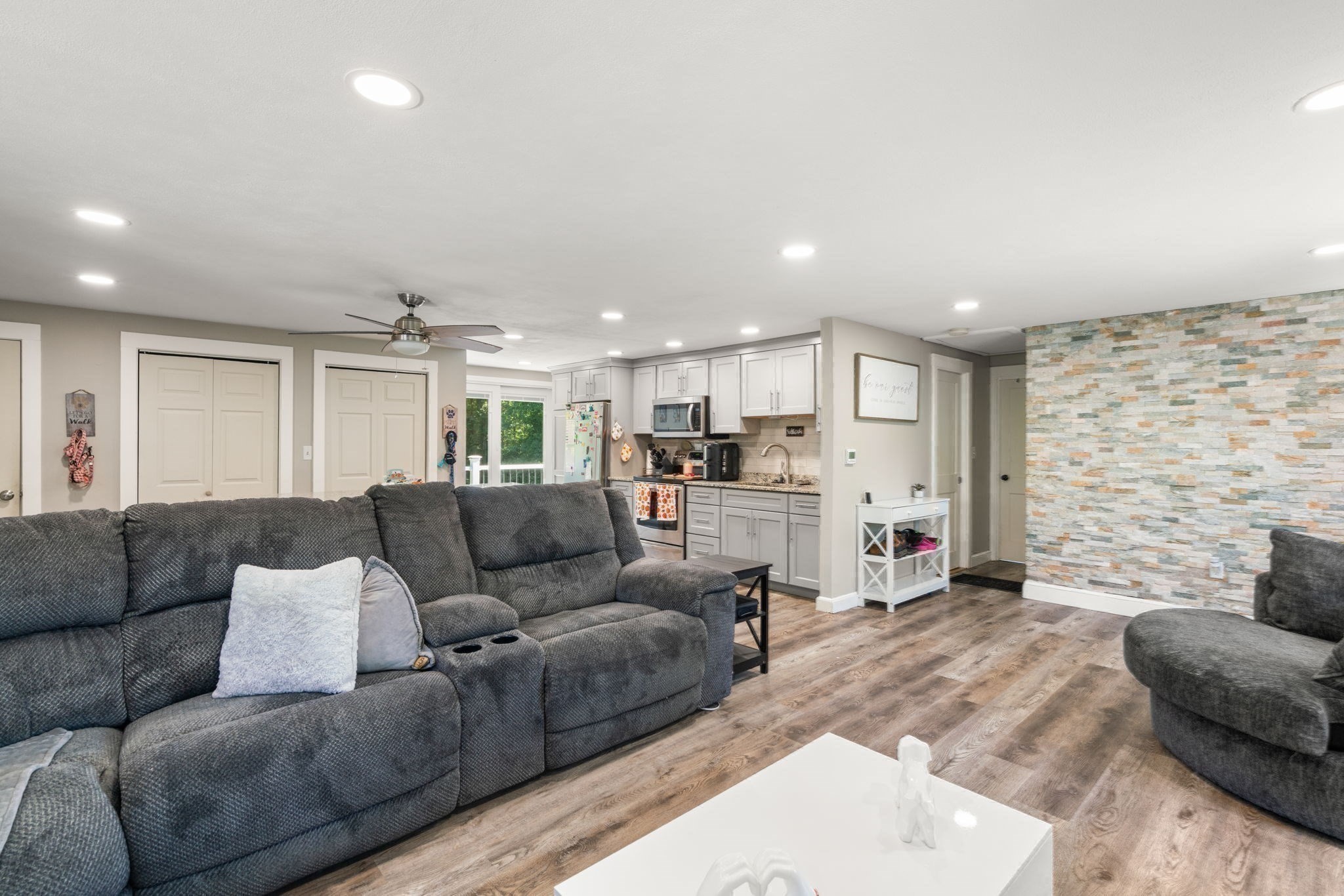 14 Jamieson St, Abington, MA 02351 - Image 9