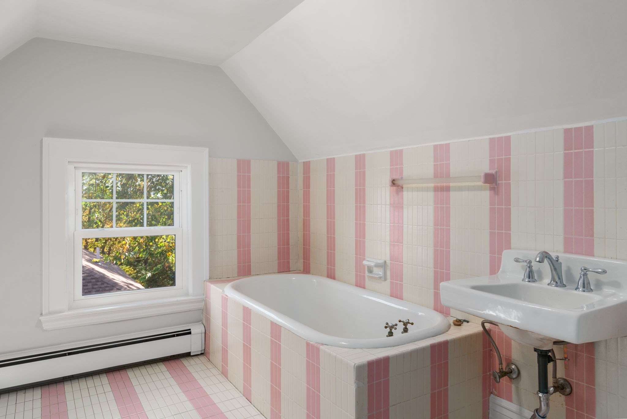 37 Kenwood Ave, Worcester, MA 01605 - Image 24