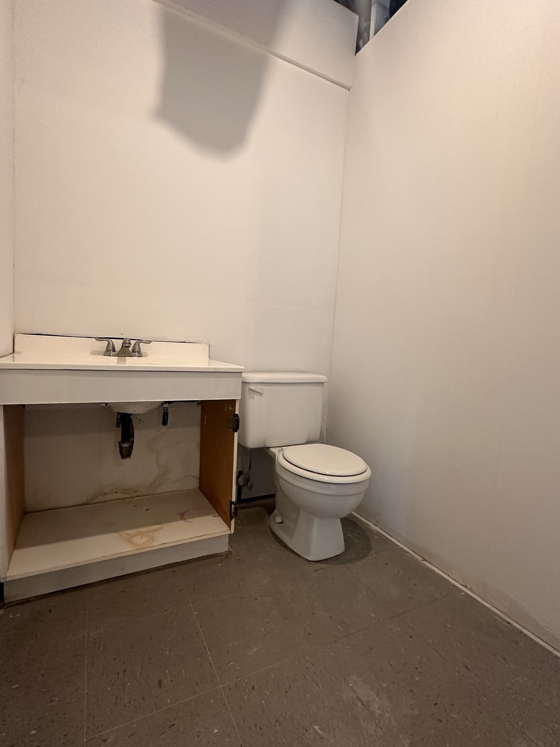 270 Centre St Unit E, Holbrook, MA 02343 - Image 16