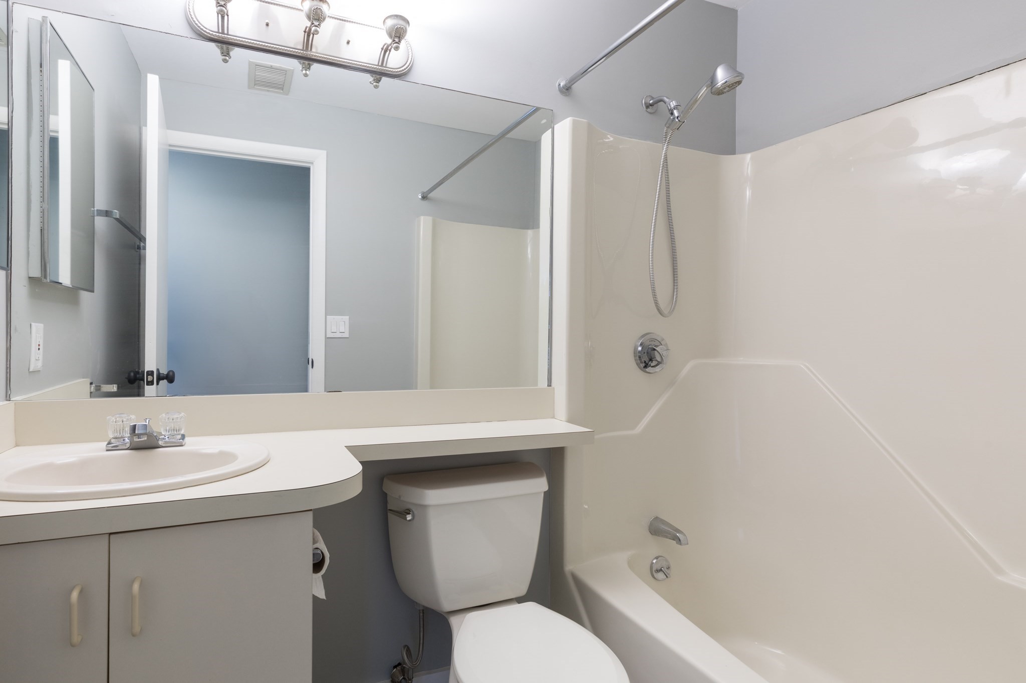 1 Carey Cir Unit 409, Revere, MA 02151 - Image 16