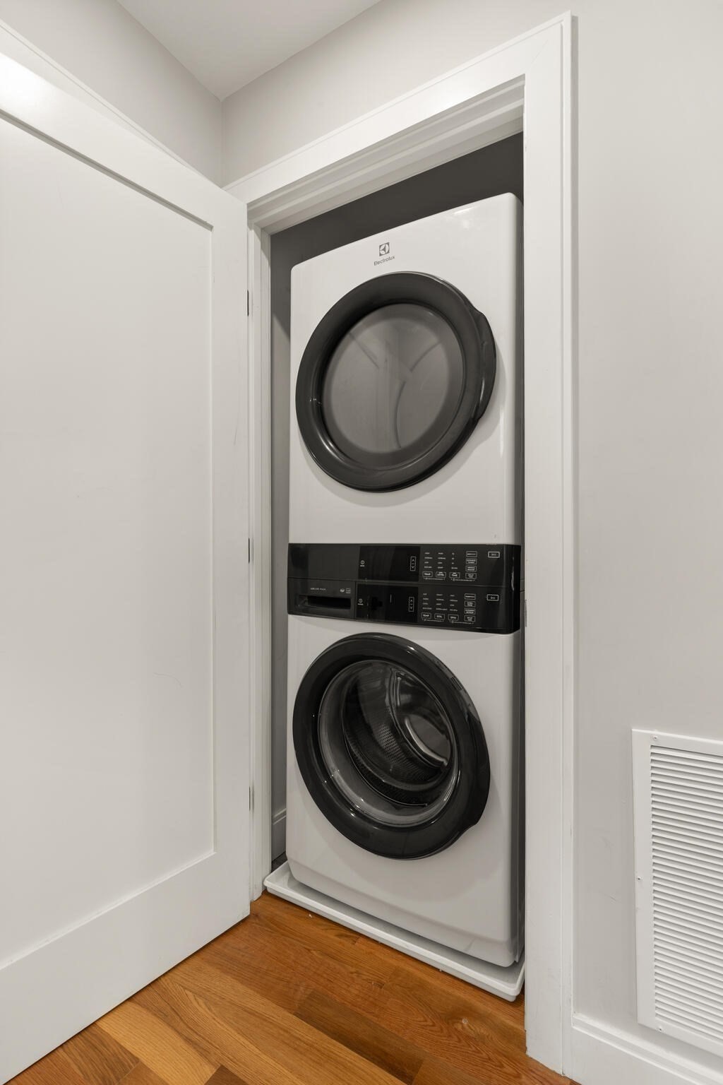 183 Fuller St, 1 Unit 1, Dorchester, Boston, MA 02124 - Image 20