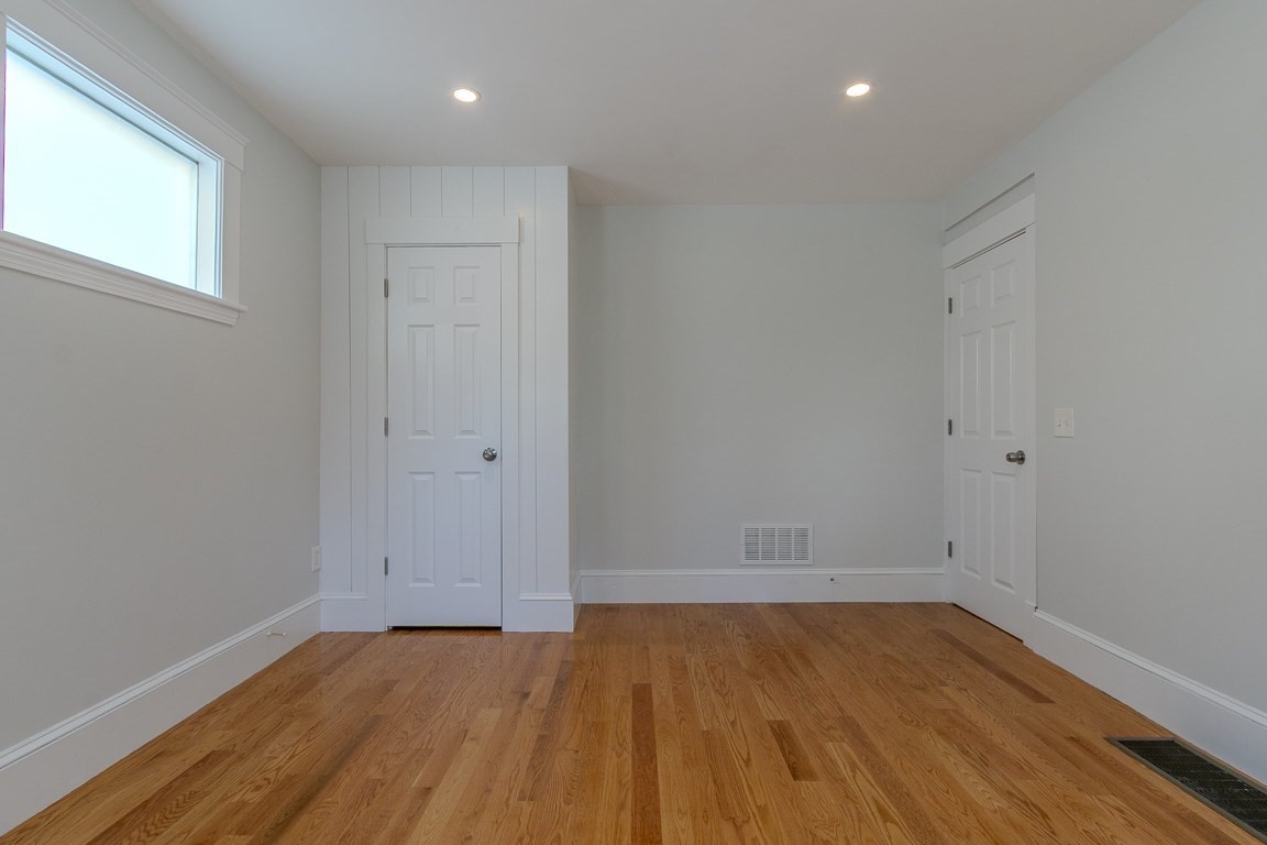 75 Glendower Rd, Roslindale, Boston, MA 02131 - Image 8