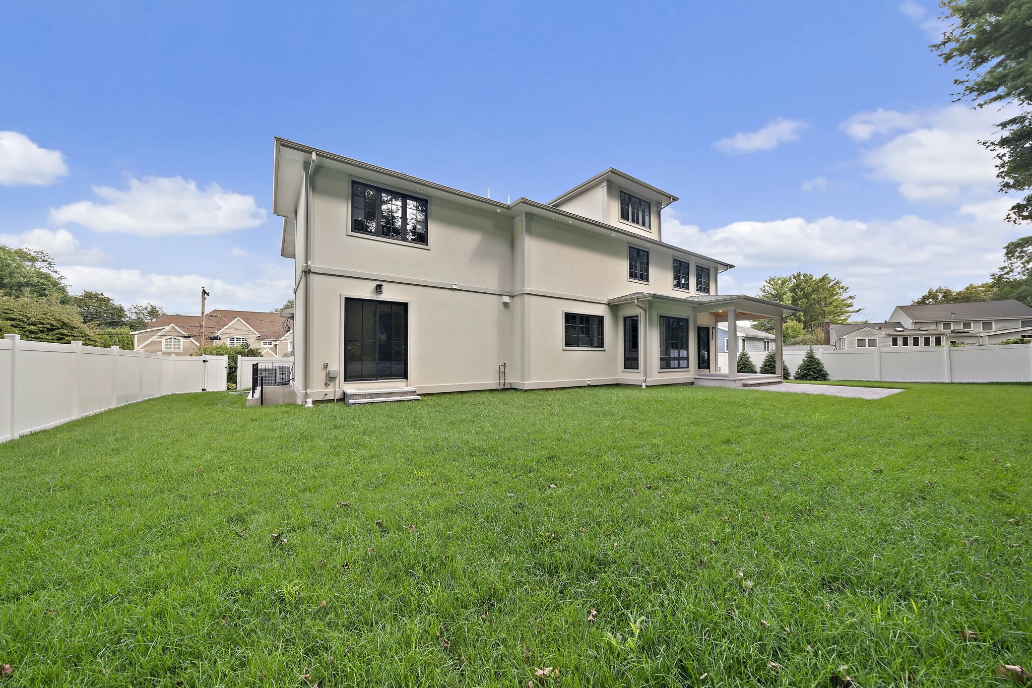 44 Lovett Street, Newton, MA 02459 - Image 16