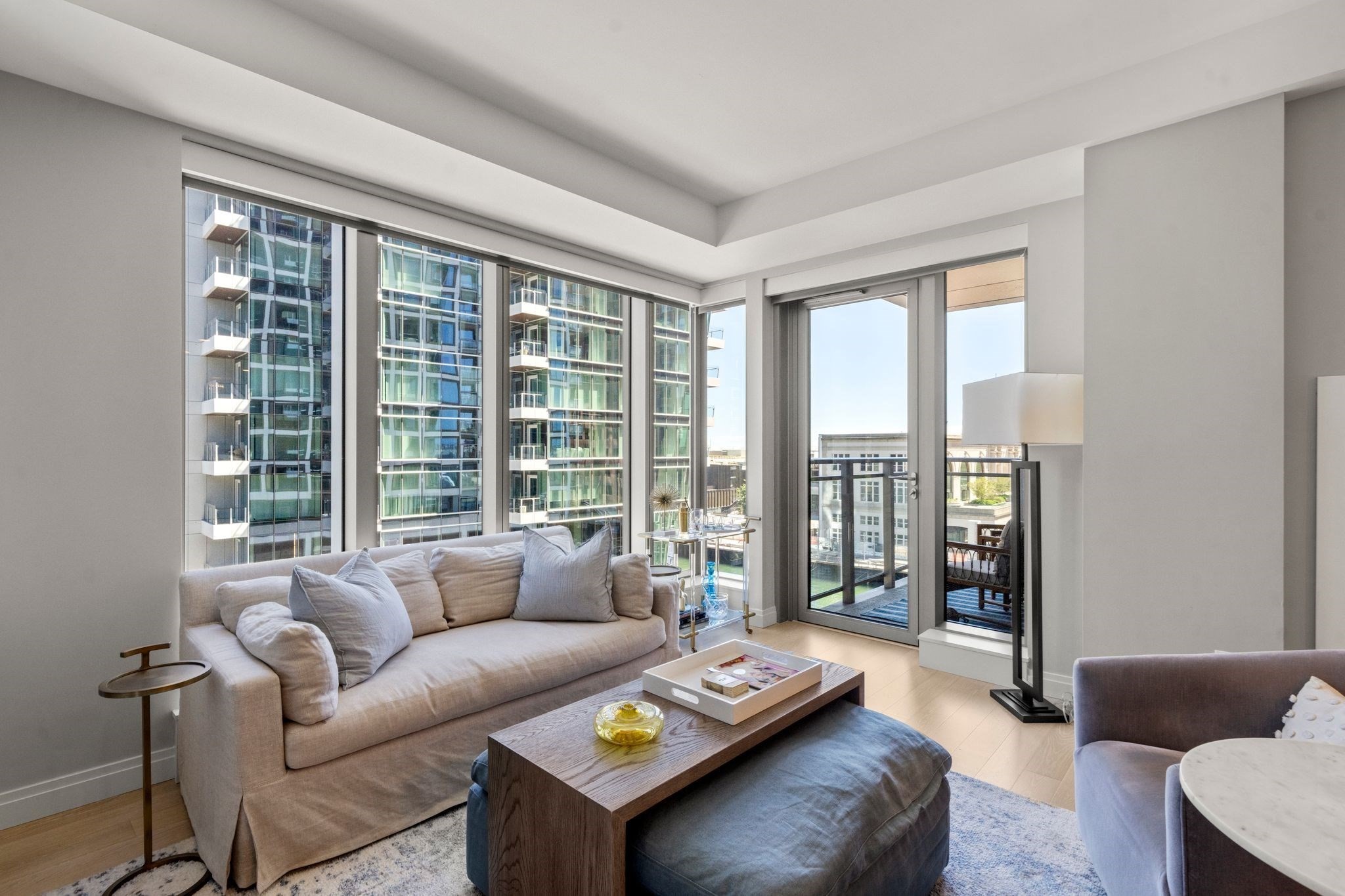 133 Seaport Boulevard Unit 716, Seaport, Boston, MA 02210