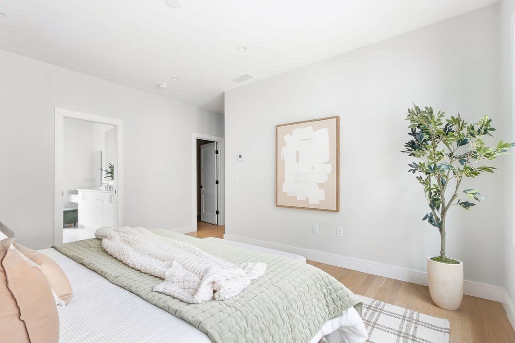 354 Linwood Ave Unit 1, Newton, MA 02460 - Image 8