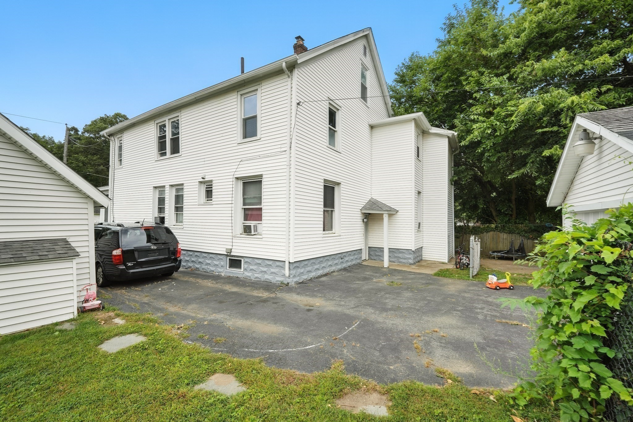 74 David St, Springfield, MA 01104 - Image 4