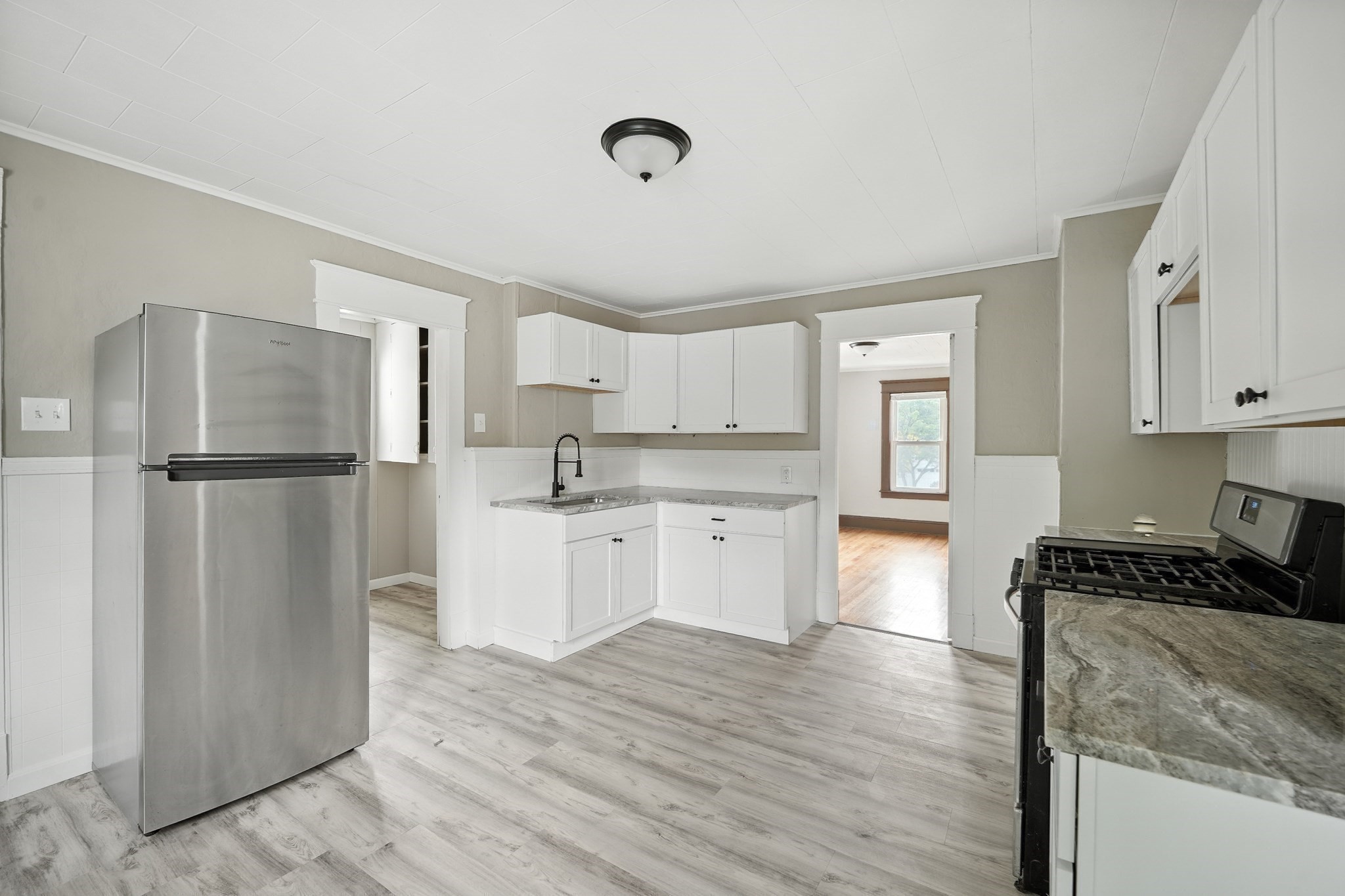 74 David St, Springfield, MA 01104 - Image 32