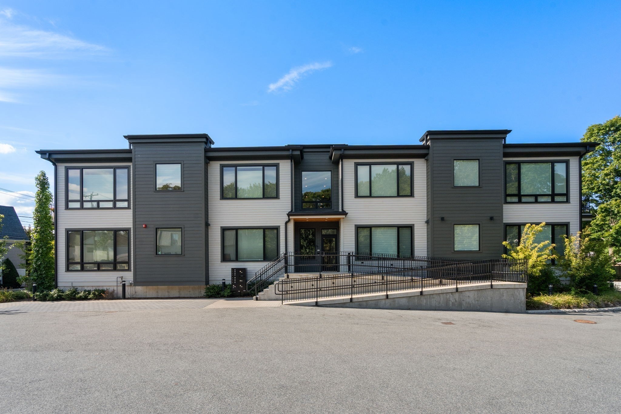 400 Hunnewell St Unit 103, Needham, MA 02494 - Image 33