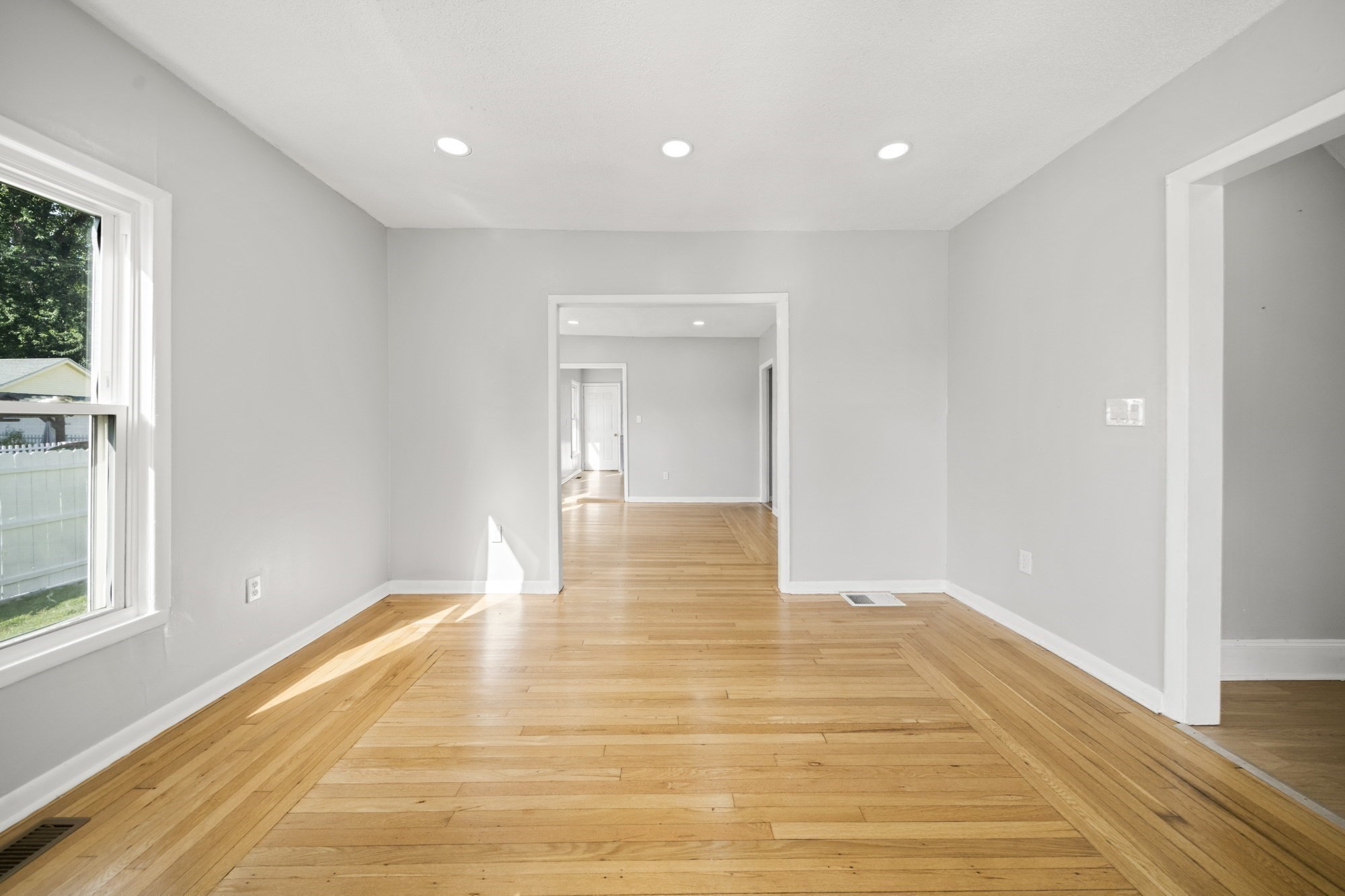 57 Narragansett St, Springfield, MA 01107 - Image 13