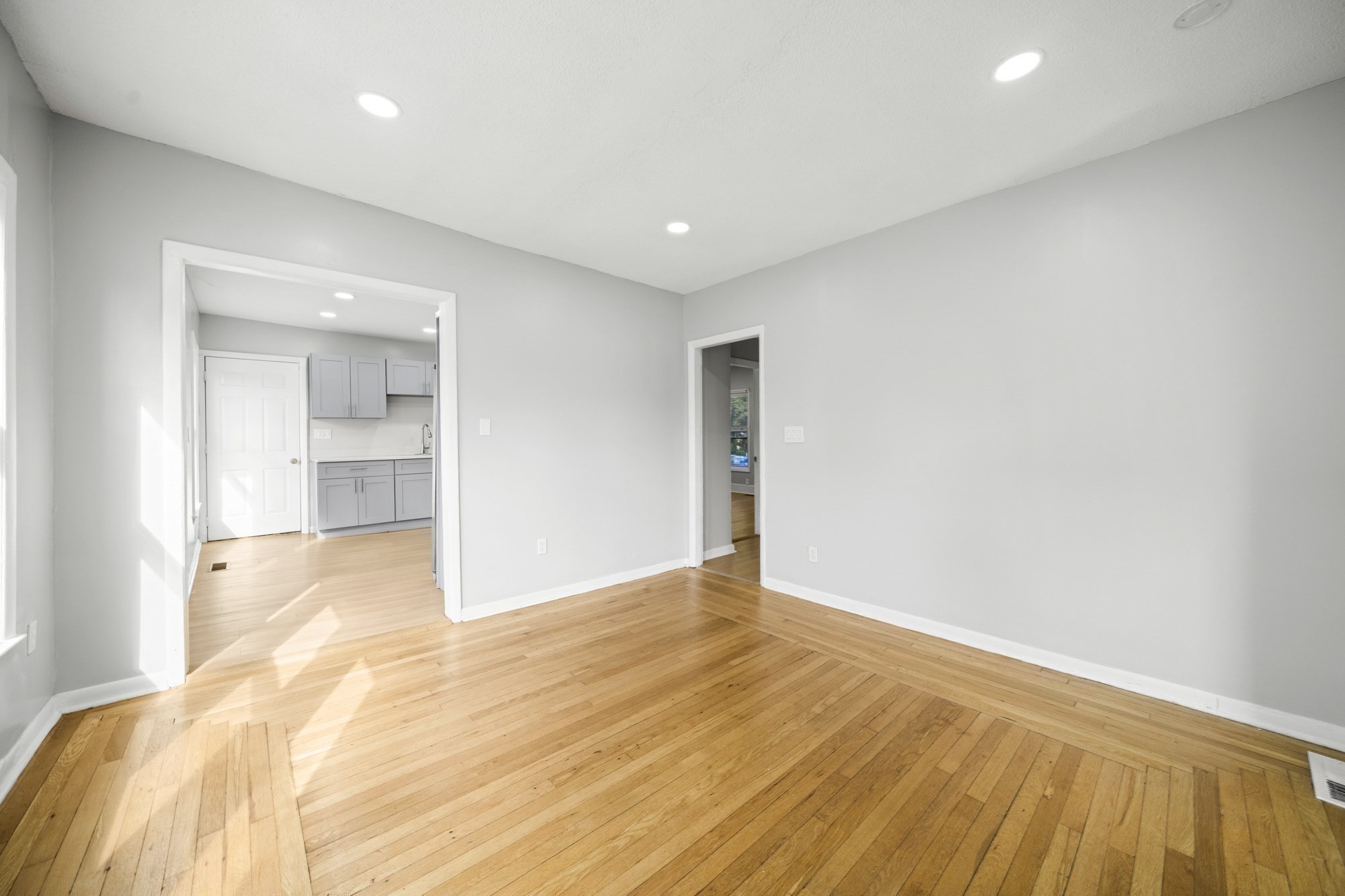 57 Narragansett St, Springfield, MA 01107 - Image 20