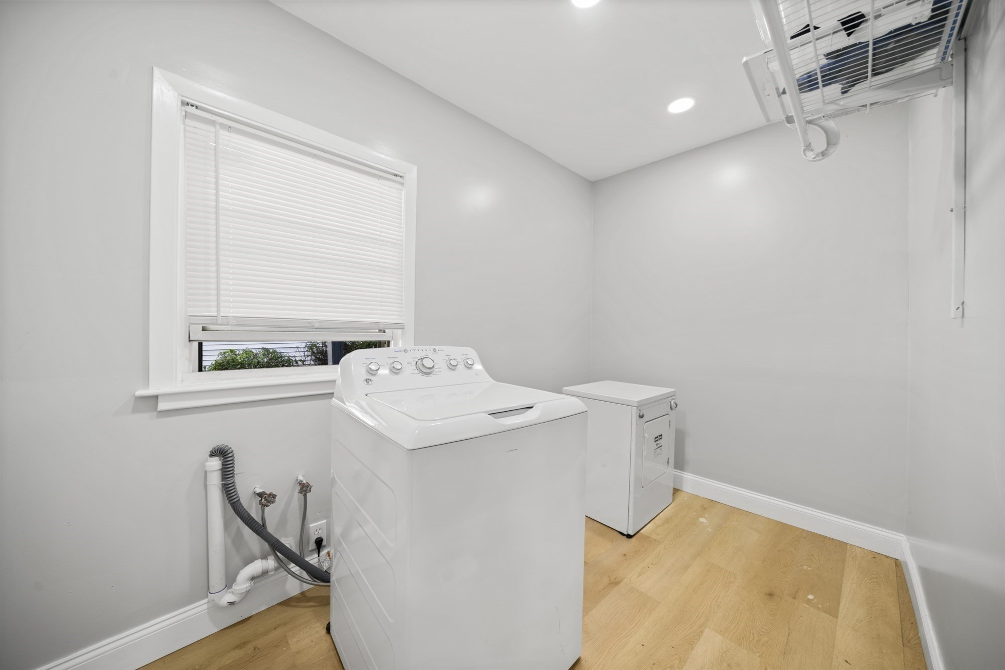 57 Narragansett St, Springfield, MA 01107 - Image 7