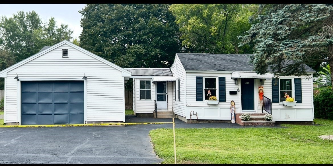 106 Leroy Avenue, Lawrence, MA 01841