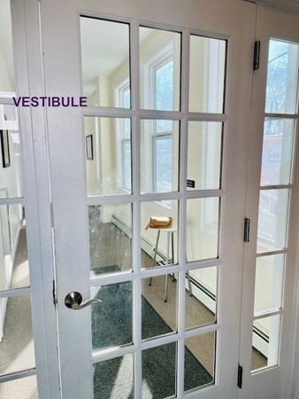 118 Pleasant Street Unit 22-E, Marblehead, MA 01945 - Image 4