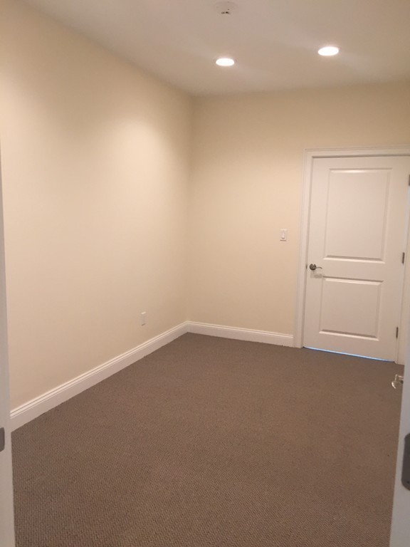 118 Pleasant Street Unit 21-E, Marblehead, MA 01945 - Image 7