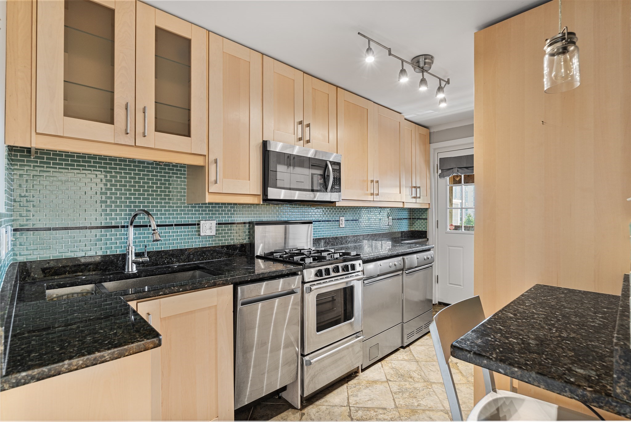 260 Sidney St Unit 3R, Cambridge, MA 02139 - Image 5
