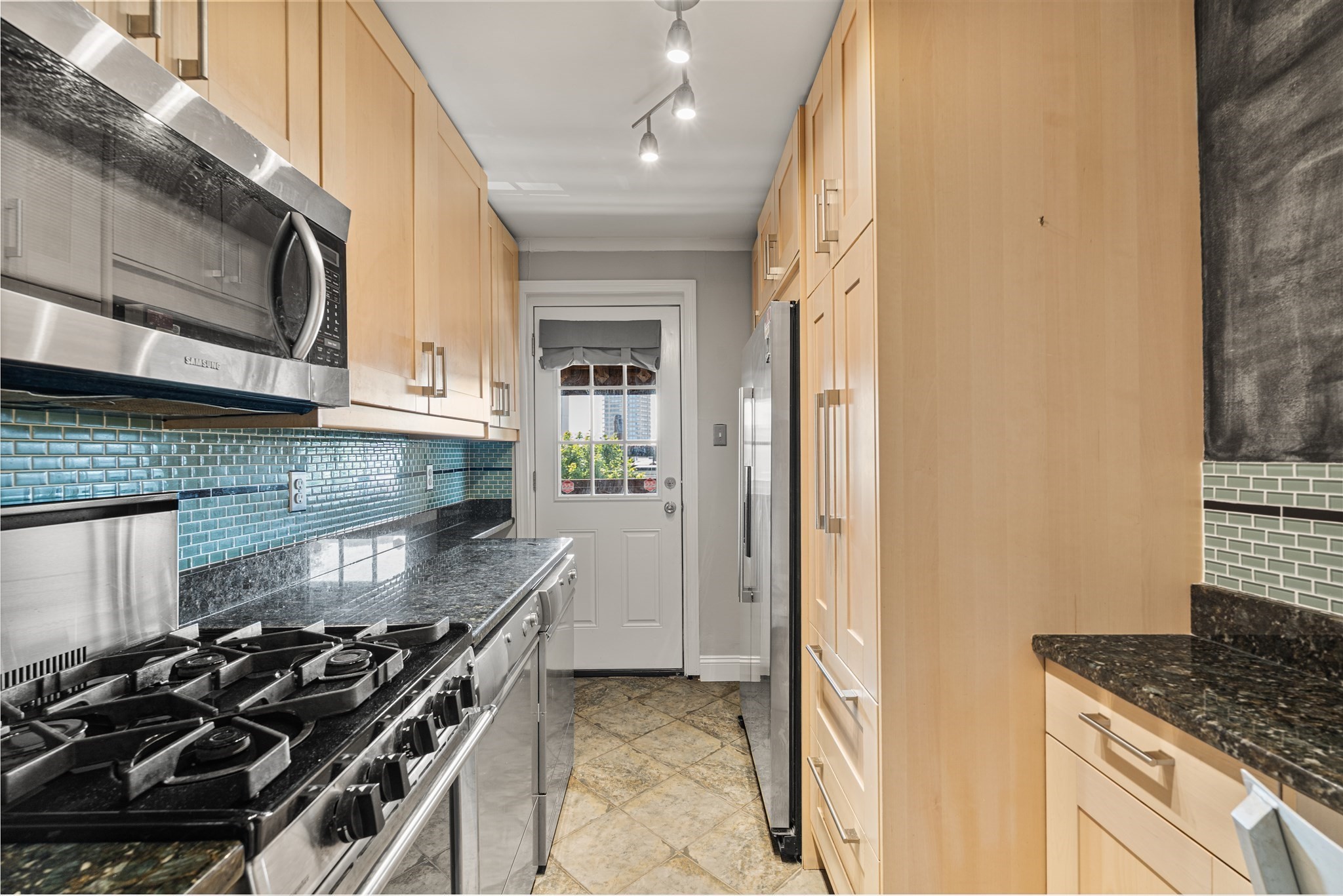260 Sidney St Unit 3R, Cambridge, MA 02139 - Image 6