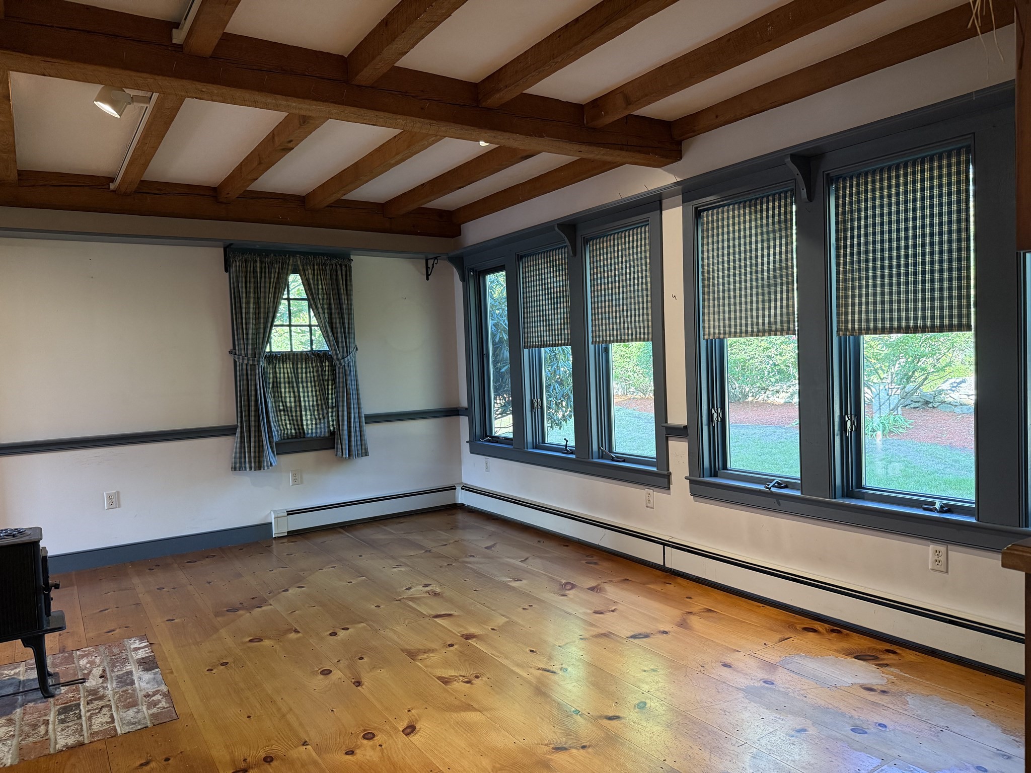 196 N Spencer Rd, Spencer, MA 01562 - Image 13