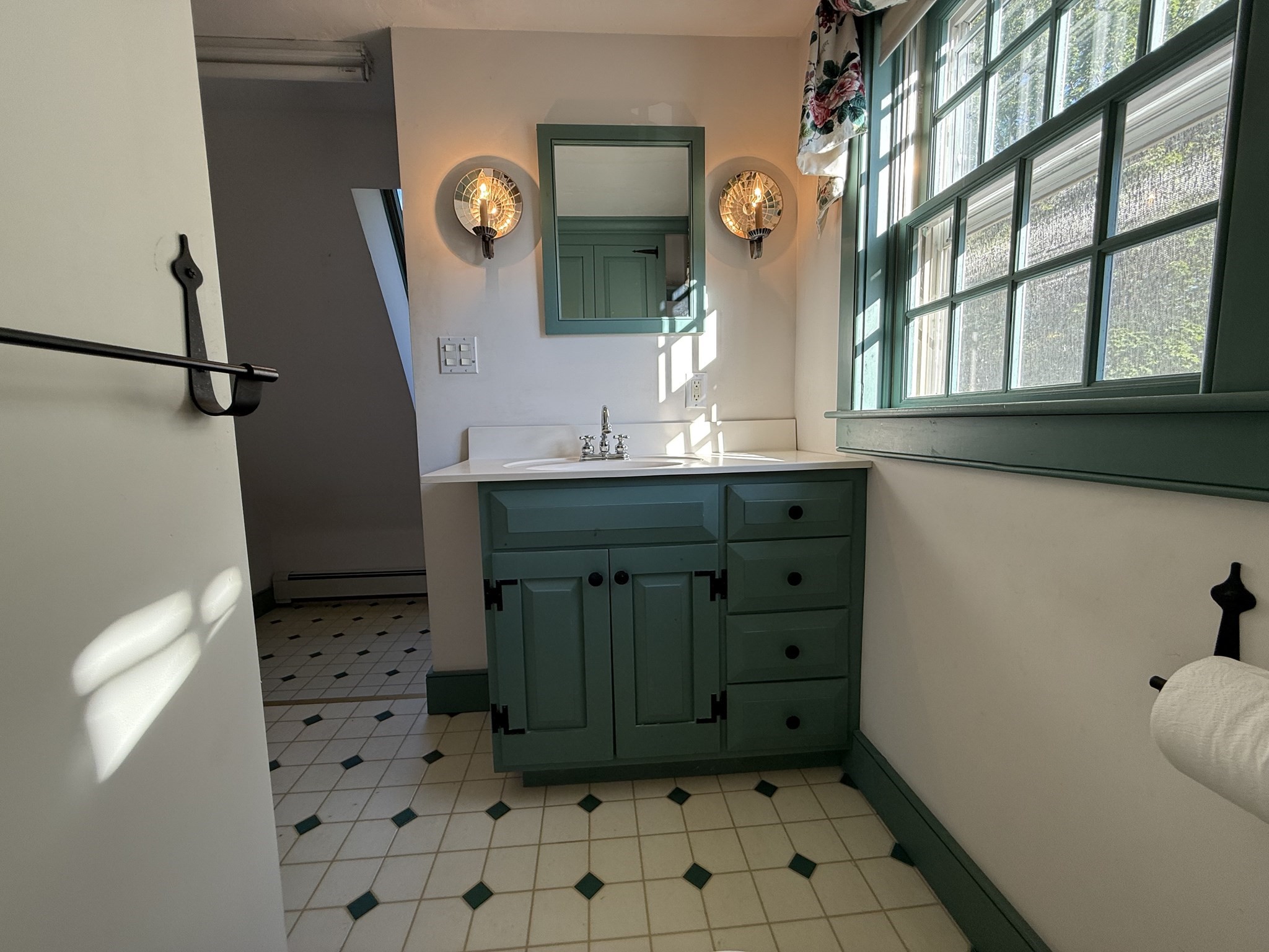 196 N Spencer Rd, Spencer, MA 01562 - Image 28