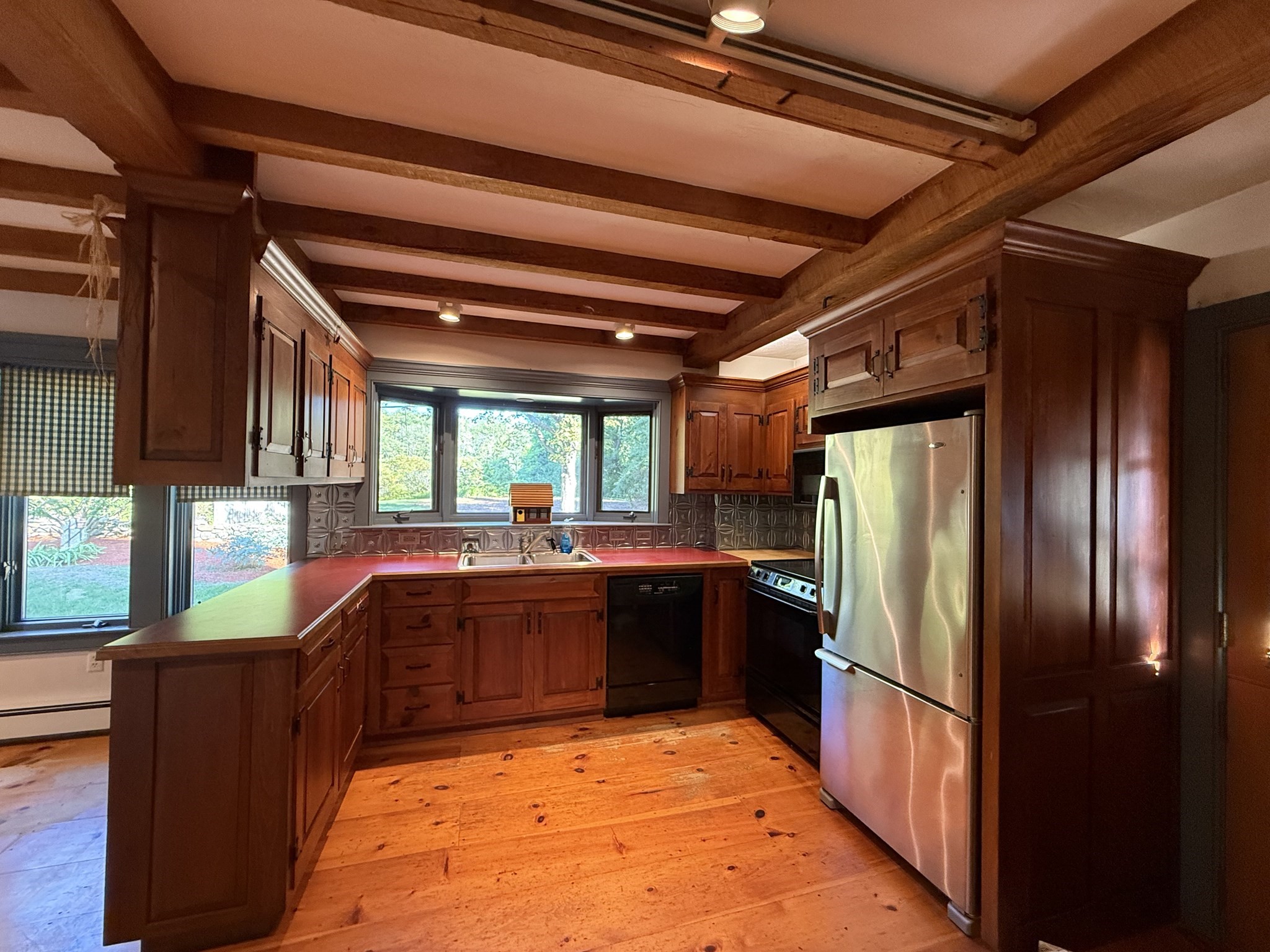 196 N Spencer Rd, Spencer, MA 01562 - Image 9