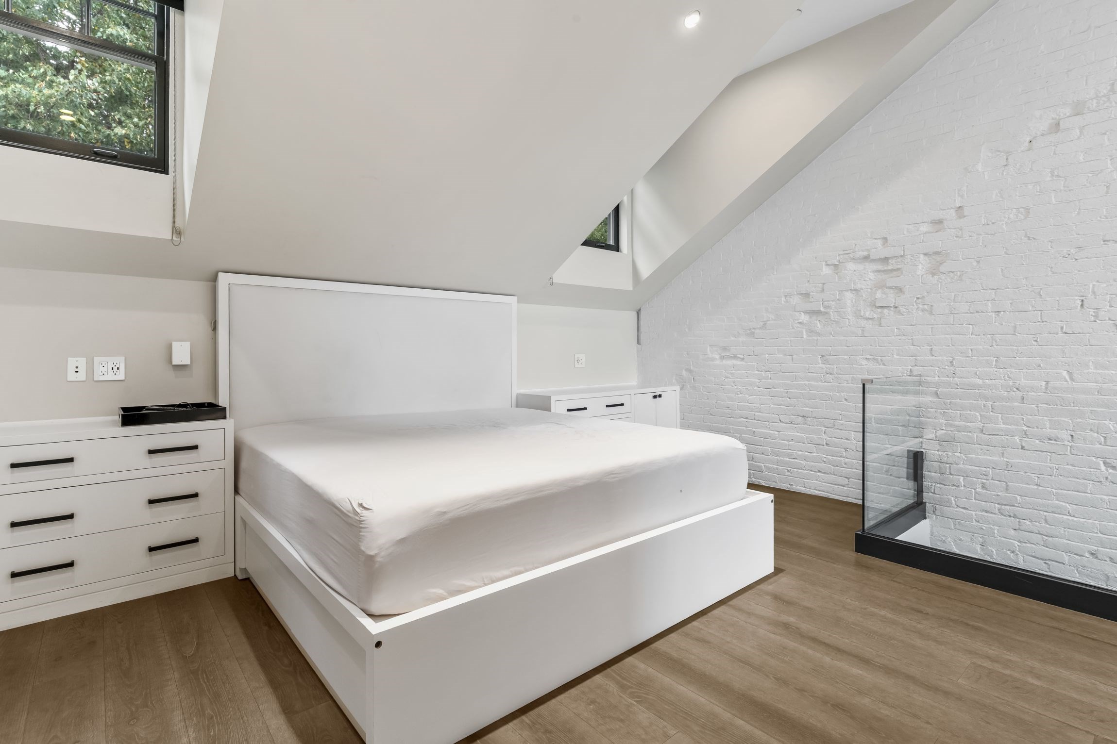 53 Snow Hill Street, North End, Boston, MA 02113 - Image 25