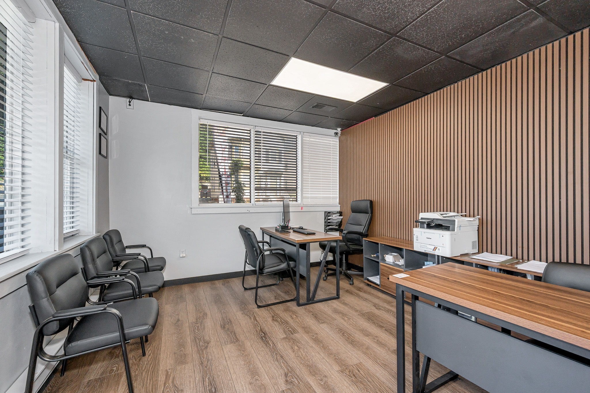 194 River St, Haverhill, MA 01832 - Image 25