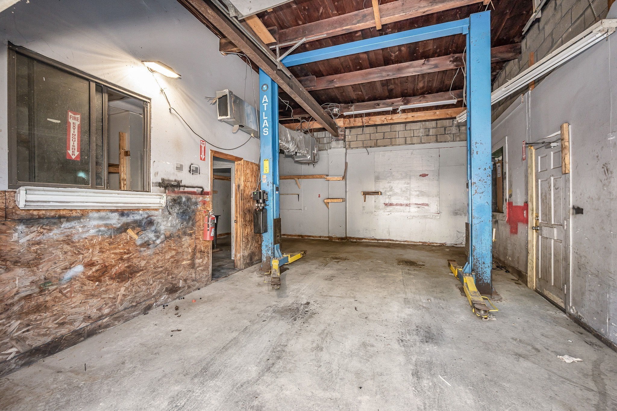 194 River St, Haverhill, MA 01832 - Image 28