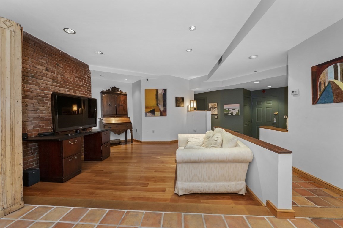 120 Fulton Street Unit 5 C&D, North End, Boston, MA 02109 - Image 13