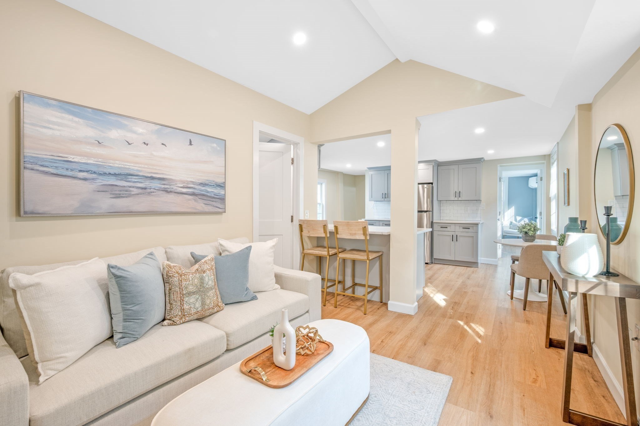 97 Mason St Unit 2, Salem, MA 01970