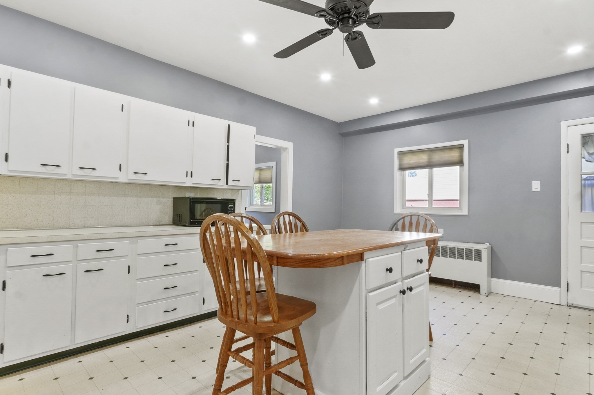 69 Eastern Avenue, Woburn, MA 01801 - Image 10