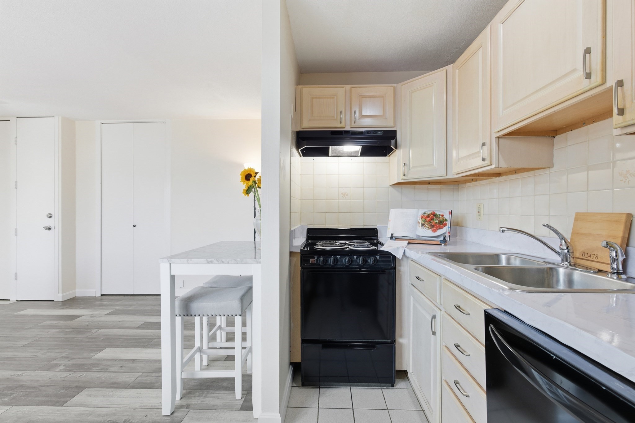 125 Trapelo Road Unit 21, Belmont, MA 02478 - Image 2