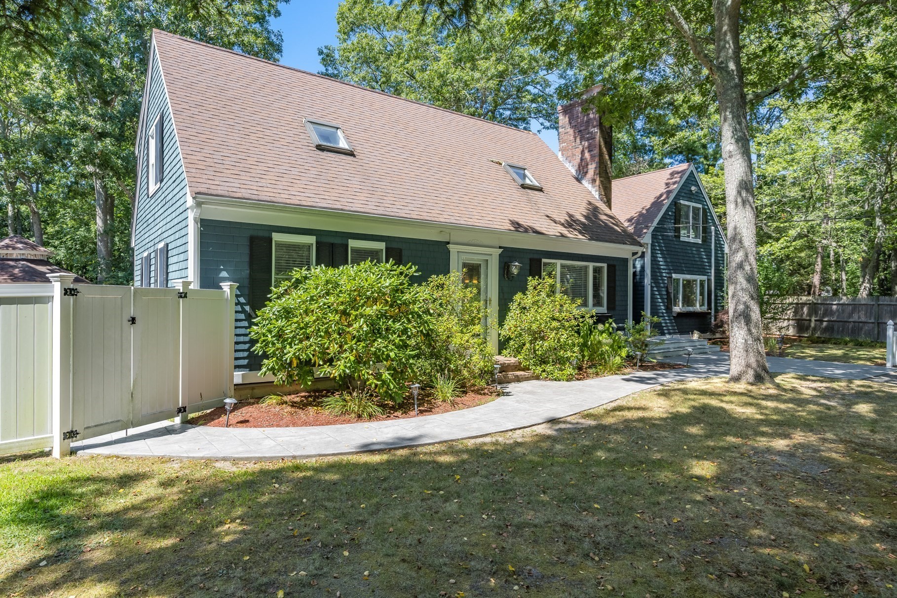 44 Avalon Cir, Barnstable, MA 02655 - Image 3