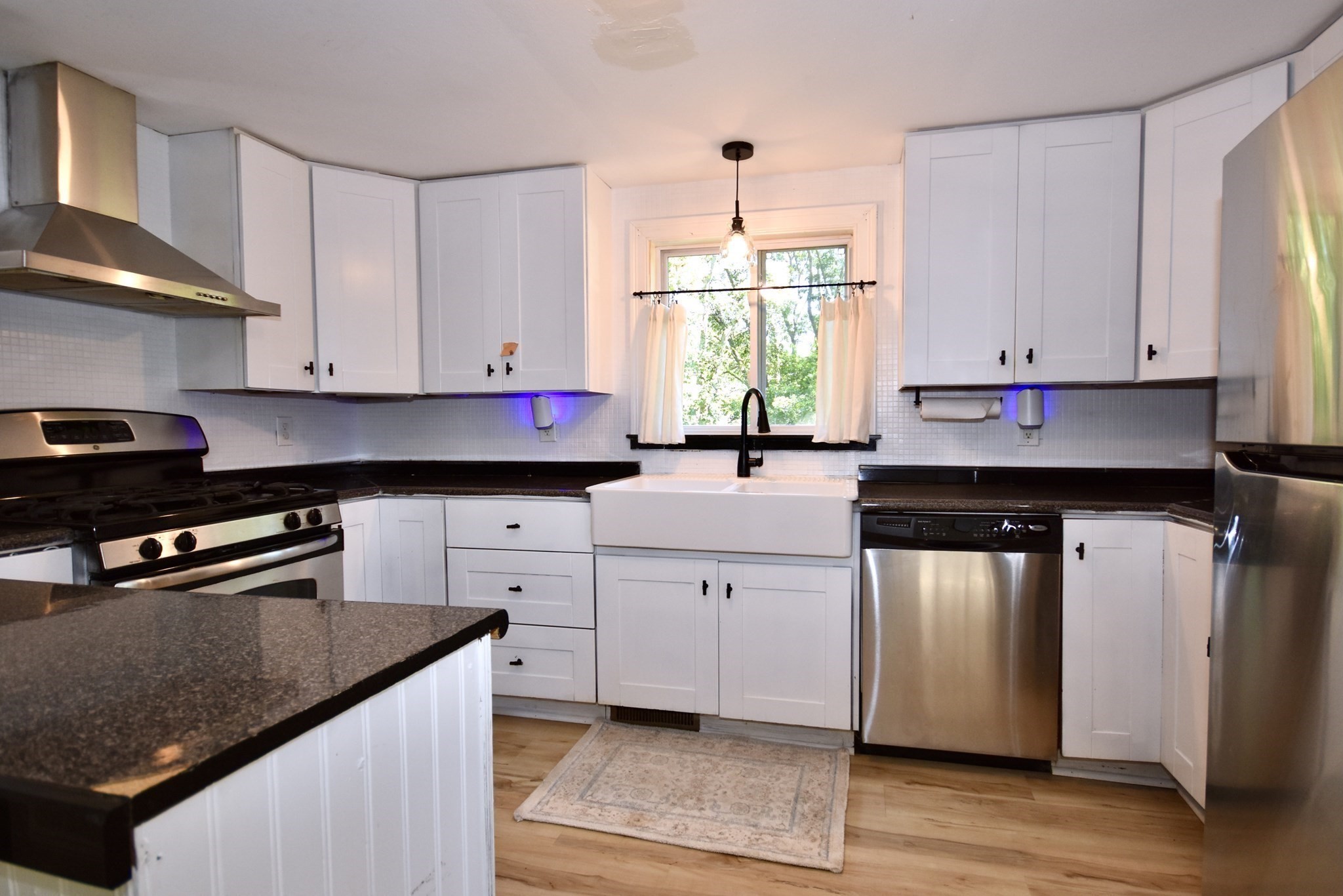 296 Lincoln Rd, Barnstable, MA 02601 - Image 5