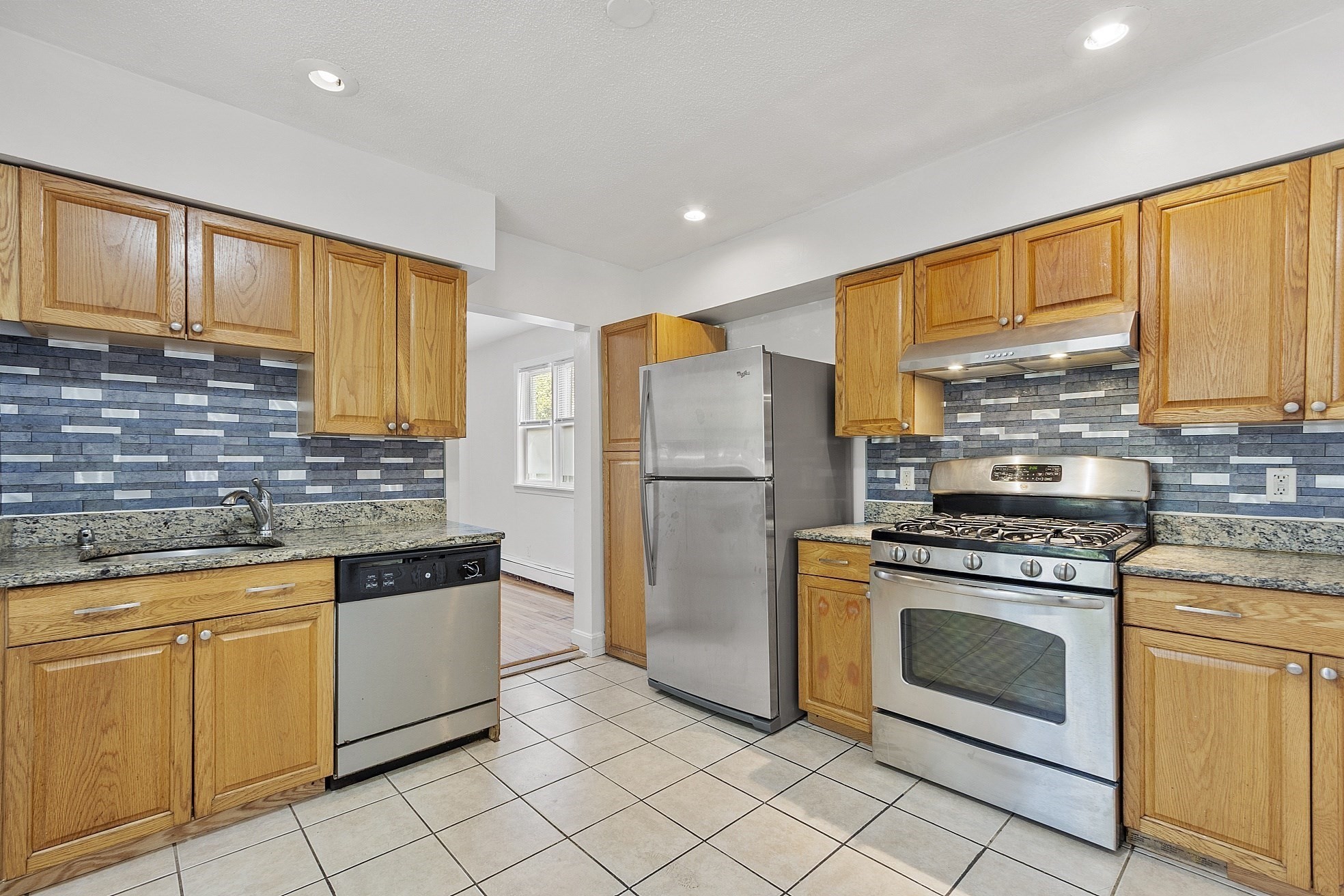 30 High St, Chelsea, MA 02150 - Image 3