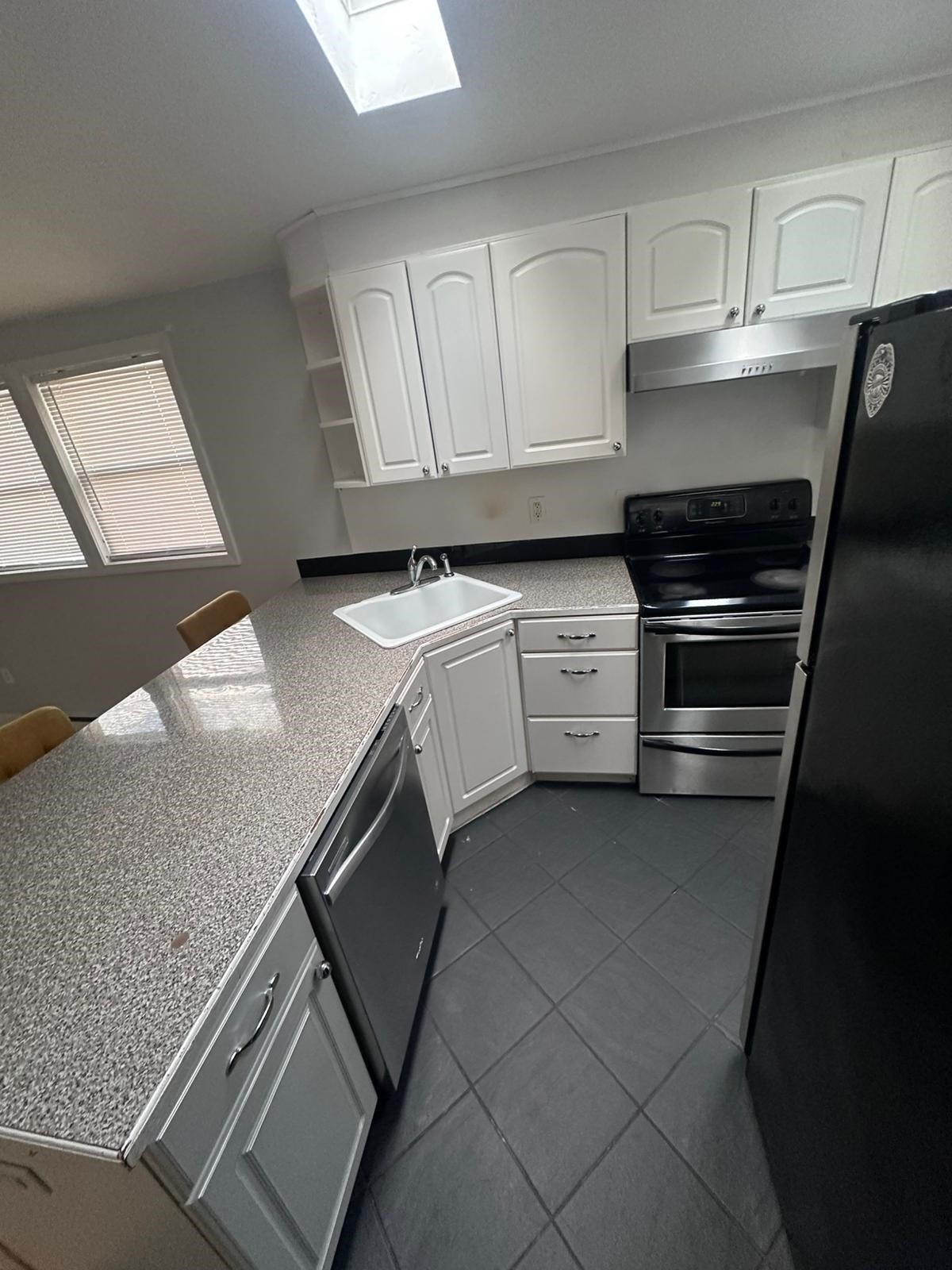 1295 Millbury St Unit B, Worcester, MA 01607 - Image 12