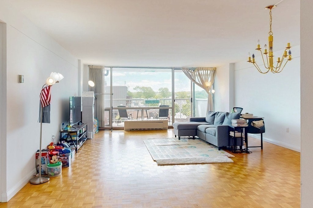 45 Longwood Ave Unit 812, Brookline, MA 02446 - Image 2