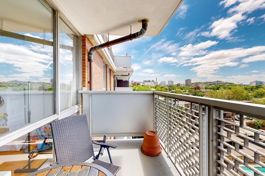 45 Longwood Ave Unit 812, Brookline, MA 02446 - Image 13