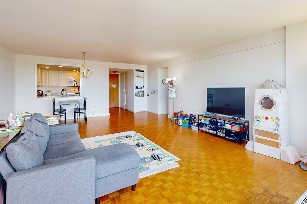 45 Longwood Ave Unit 812, Brookline, MA 02446 - Image 4