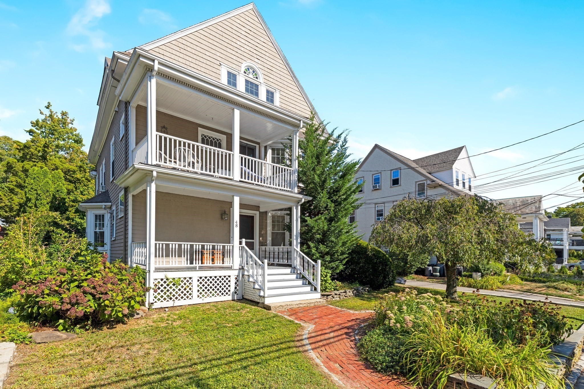 48 Harvard St Unit 1, Newton, MA 02460