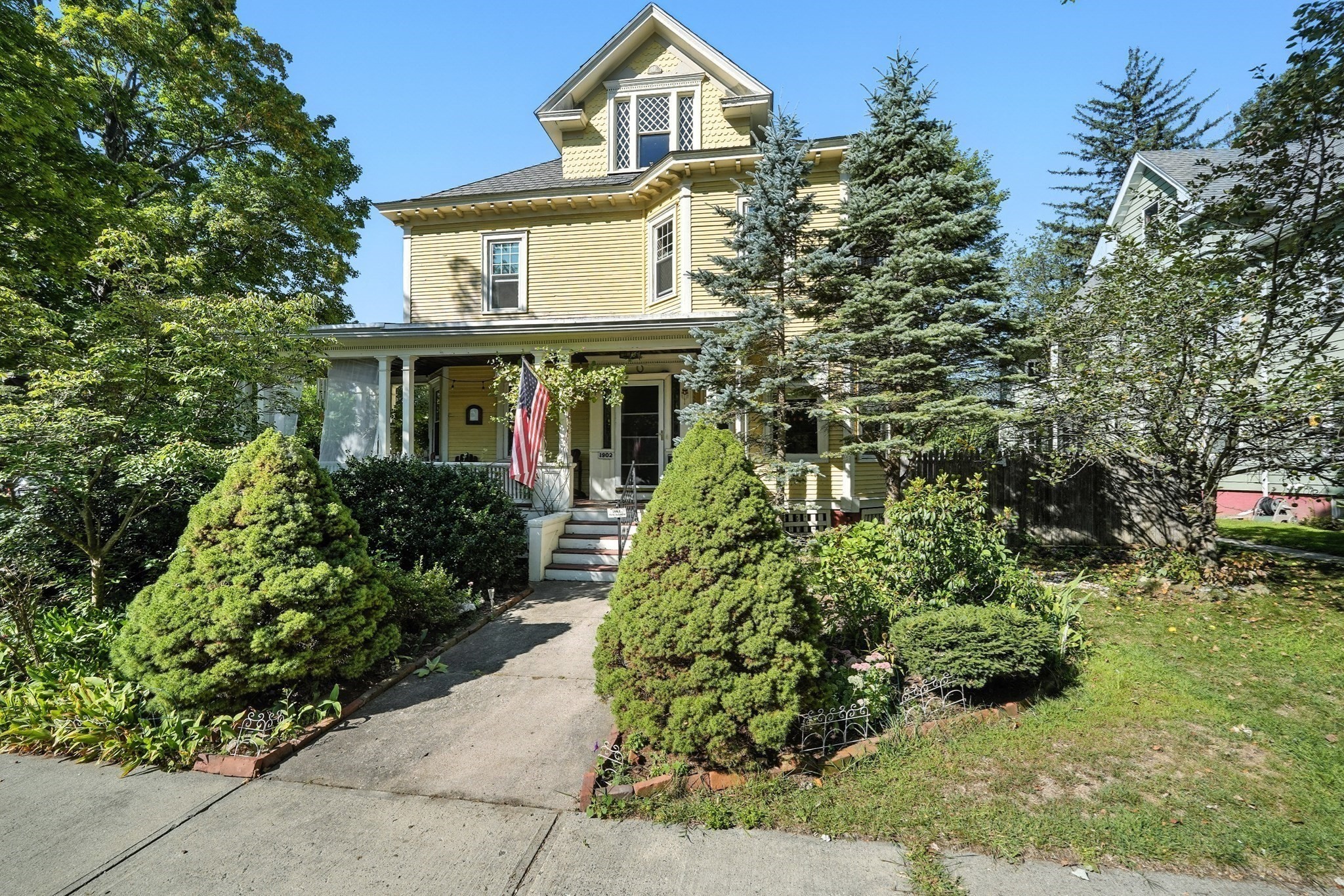 96 Firglade Ave, Springfield, MA 01108