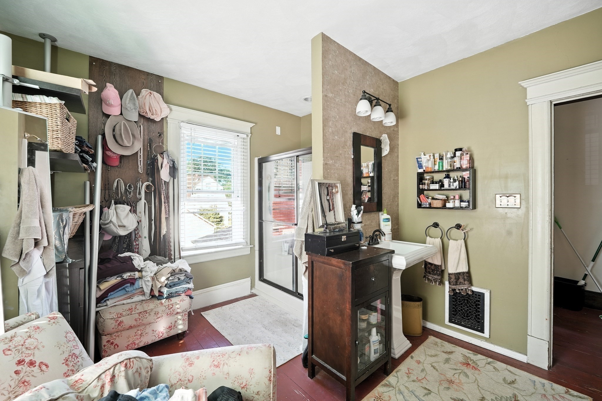 96 Firglade Ave, Springfield, MA 01108 - Image 15