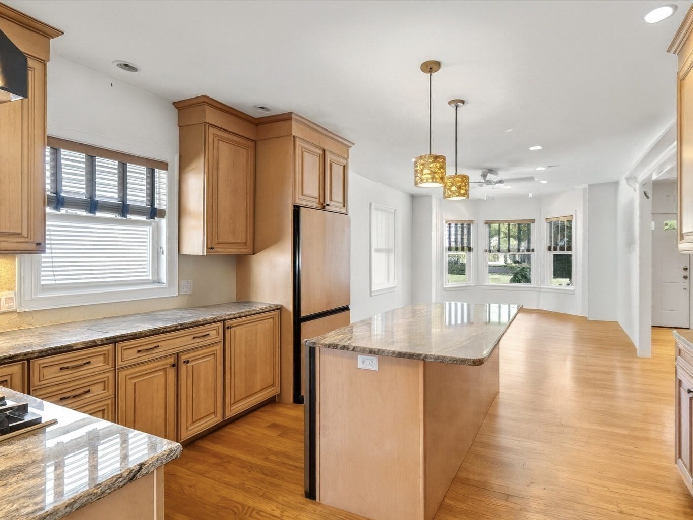 379 Hunnewell St Unit 379, Needham, MA 02494 - Image 3