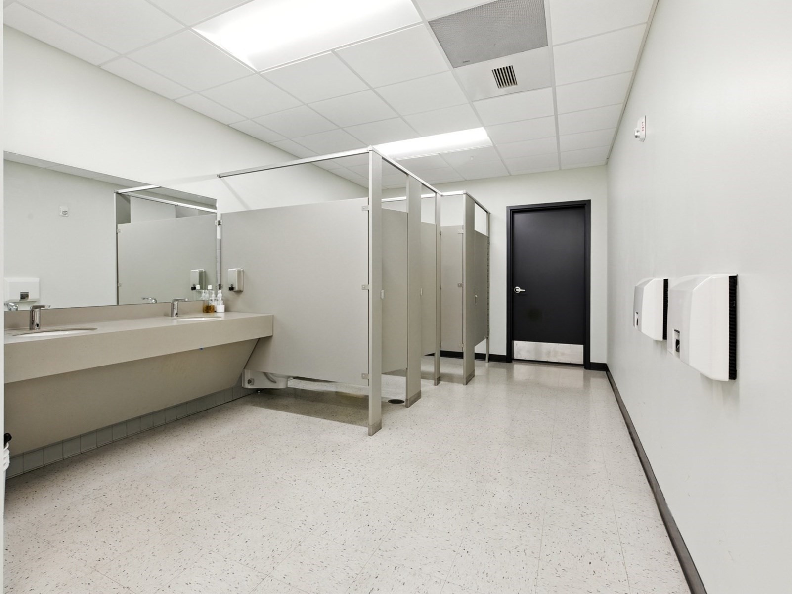 373 Highland Ave Unit 2, Salem, MA 01970 - Image 9