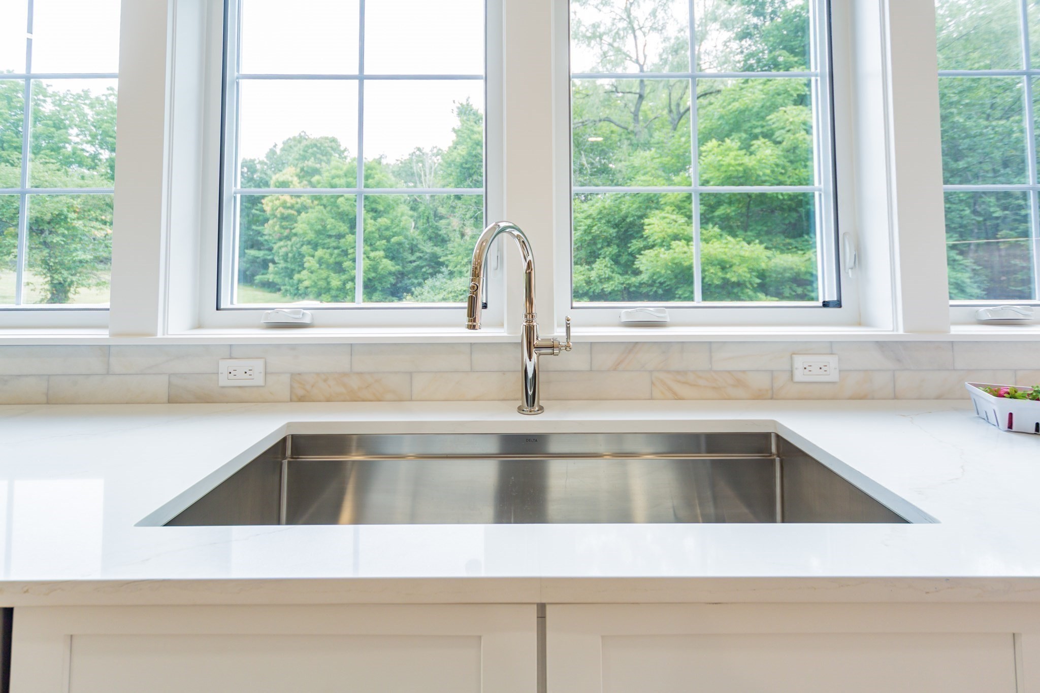 94 Woodland St, Natick, MA 01760 - Image 15