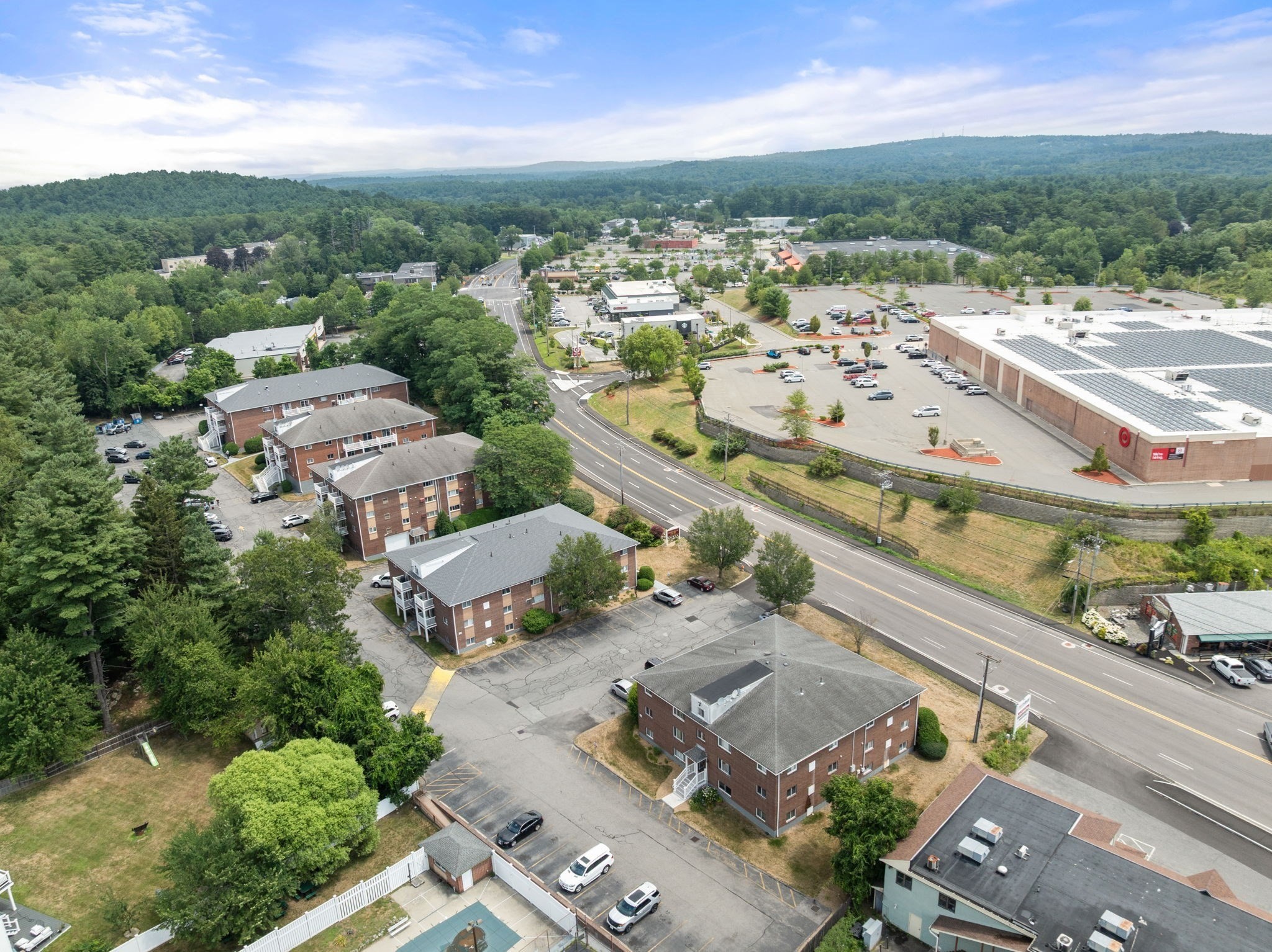 596 Boston Post Road E, Marlborough, MA 01752