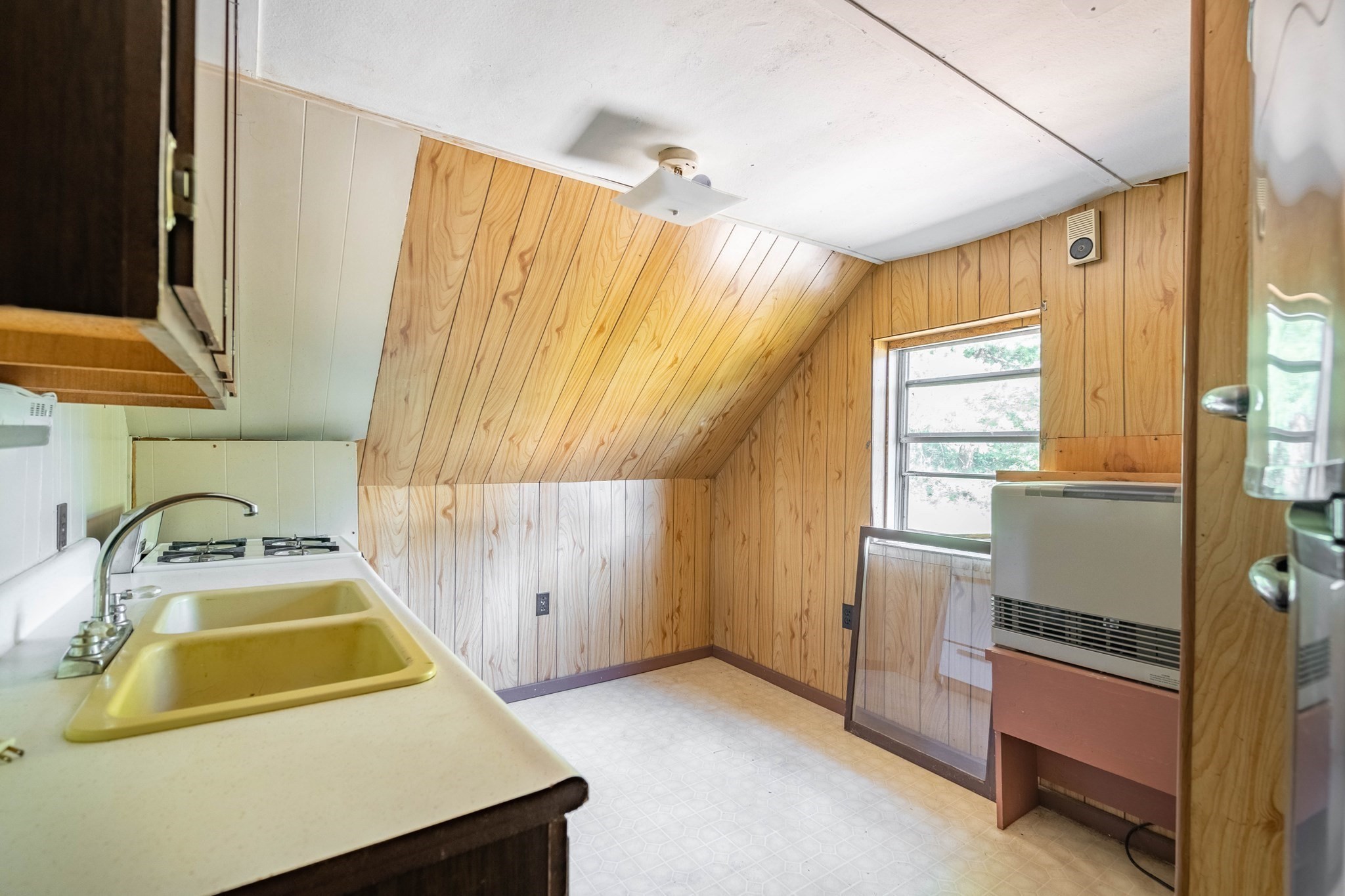 70 Quaboag St, Brookfield, MA 01506 - Image 30