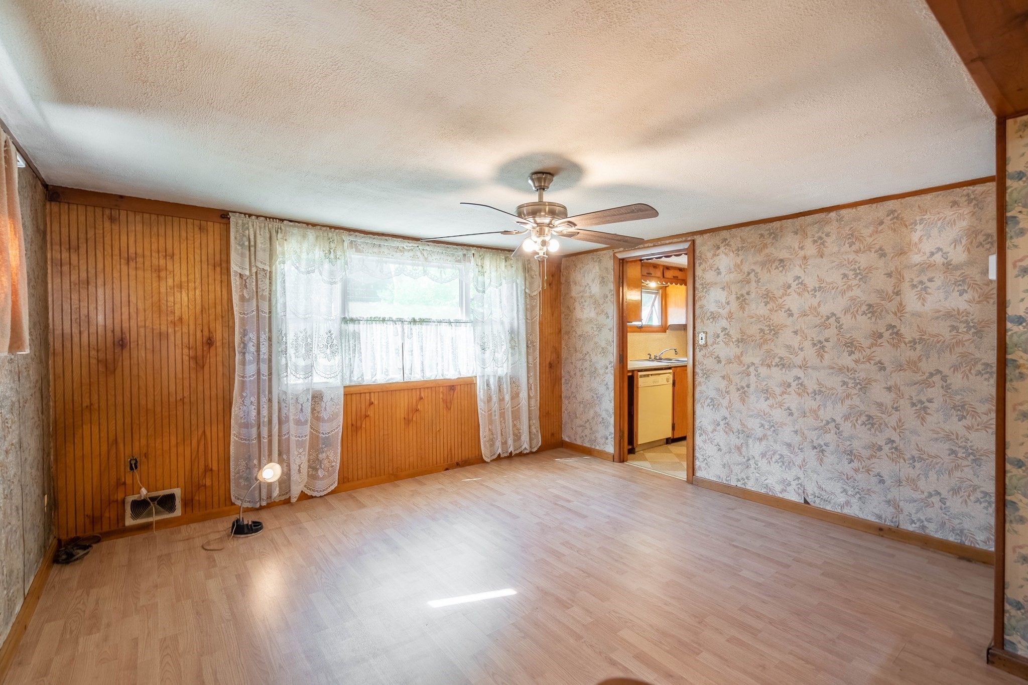 70 Quaboag St, Brookfield, MA 01506 - Image 4